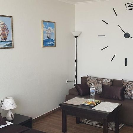 7 Days Apartments Апартаменты В Затоке Zatoka Bagian luar foto