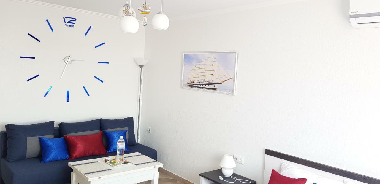 7 Days Apartments Апартаменты В Затоке Zatoka Bagian luar foto