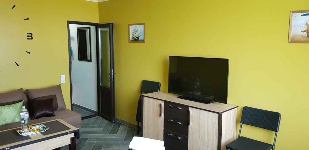 7 Days Apartments Апартаменты В Затоке Zatoka Bagian luar foto