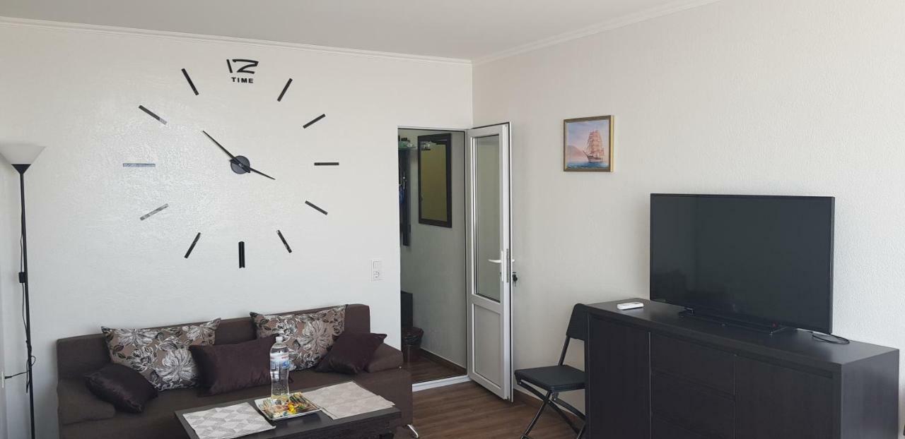 7 Days Apartments Апартаменты В Затоке Zatoka Bagian luar foto